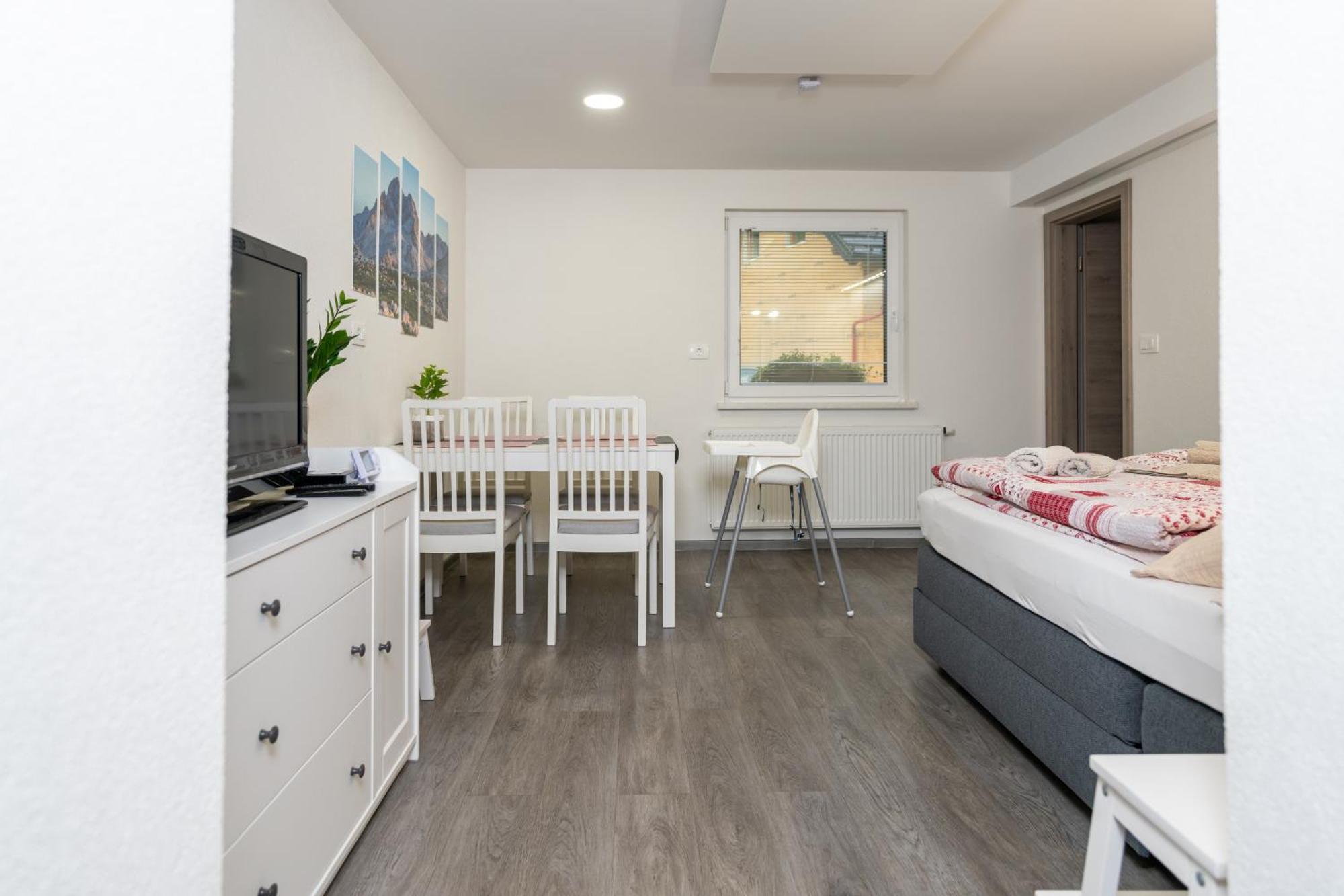 Apartma Pri Lipi 보히니 외부 사진